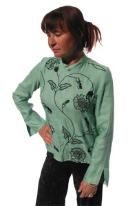 Oberteil_Leinen_gruen_bestickt_freigest