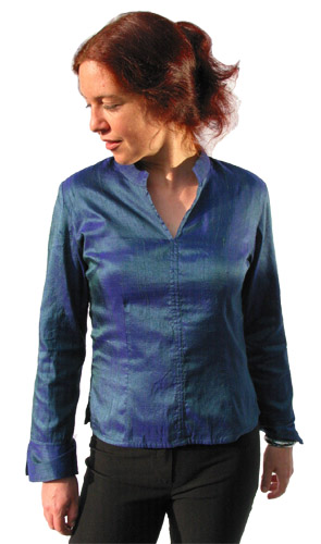 Oberteil_Seide_tuerkis_freigest_komp