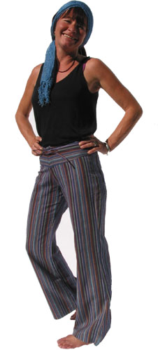 SD_Hose_gestreift_blau_freigest