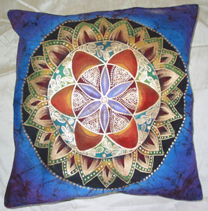 Kissenbezug_GOLDpainting_Mandala_40x40