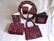 Kollektion_burgandi_velvet_bearb_komp